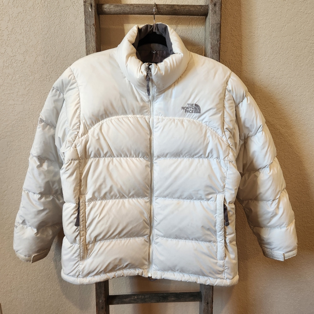 The North Face Women's White 700 Puffer Coat- Size Large